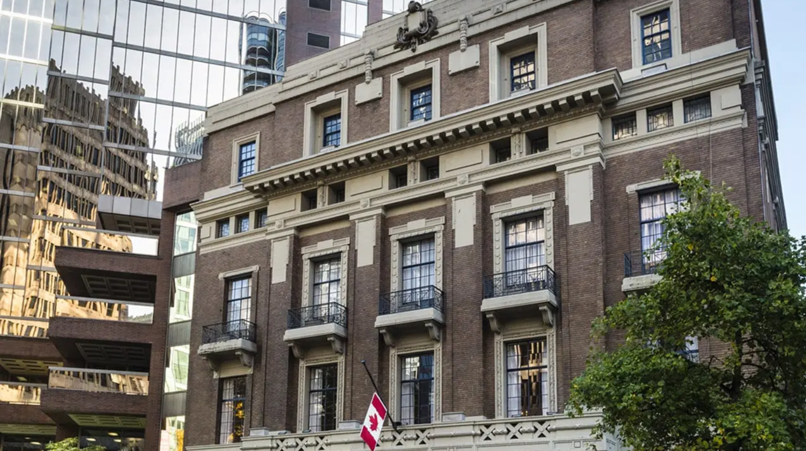 Vancouver club building